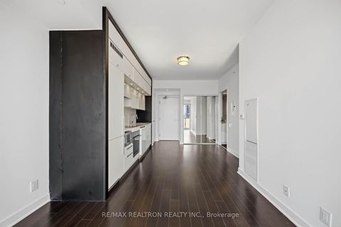 Photo 7 at 4102 - 15 Grenville Street, Bay Street Corridor, Toronto