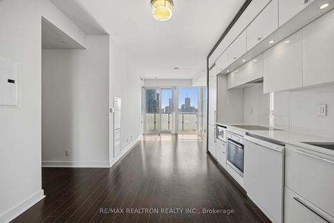 Photo 15 at 4102 - 15 Grenville Street, Bay Street Corridor, Toronto