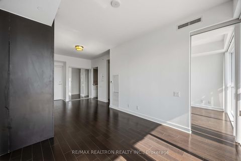 Photo 17 at 4102 - 15 Grenville Street, Bay Street Corridor, Toronto