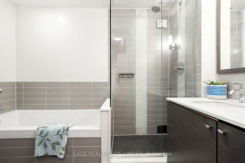 Photo 18 at 417 - 55 Front Street E, Waterfront Communities C8, Toronto