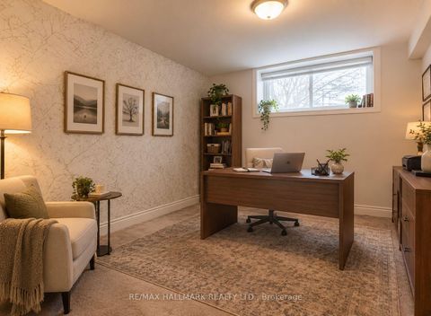 Photo 11 at 19 Brookwood Court, Don Mills, Toronto