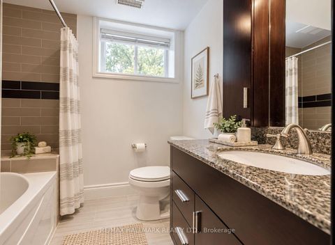 Photo 13 at 19 Brookwood Court, Don Mills, Toronto