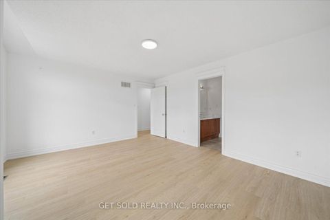 Photo 35 at 5 Ravine Edge Drive, Jefferson, Richmond Hill
