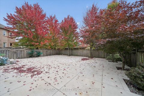 Photo 49 at 5 Ravine Edge Drive, Jefferson, Richmond Hill
