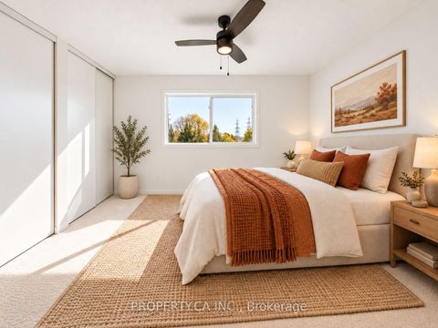 Photo 13 at 72 Jenkinson Way, Dorset Park, Toronto