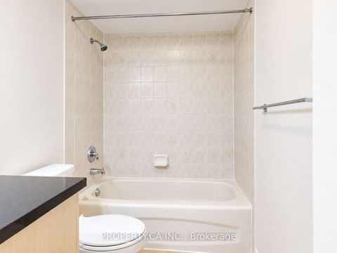 Photo 19 at 72 Jenkinson Way, Dorset Park, Toronto