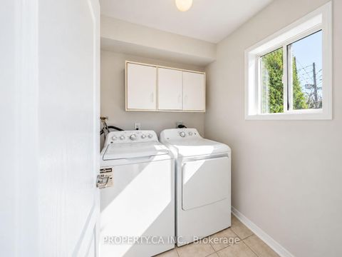 Photo 23 at 72 Jenkinson Way, Dorset Park, Toronto