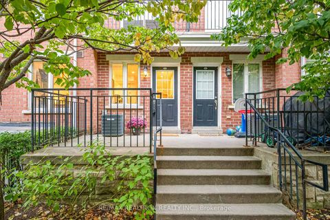 Photo 2 at 205 - 50 Joe Shuster Way, South Parkdale, Toronto