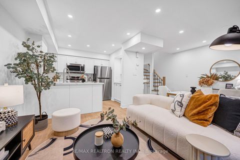 Photo 17 at 205 - 50 Joe Shuster Way, South Parkdale, Toronto