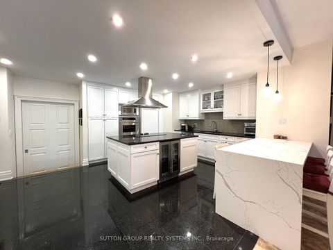 Photo 15 at 102 - 2095 Lake Shore Boulevard W, Mimico, Toronto