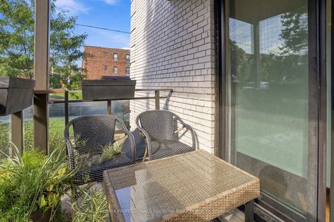 Photo 18 at 2A - 1657 Bathurst Street, Forest Hill South, Toronto