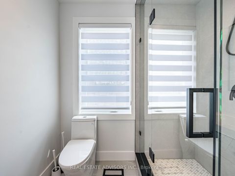 Photo 28 at 29 Ranwood Drive, Pelmo Park W4, Toronto
