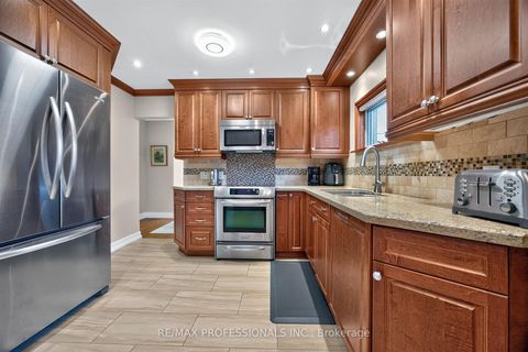 Photo 9 at 302 La Rose Avenue, Richview, Toronto