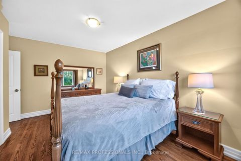 Photo 14 at 302 La Rose Avenue, Richview, Toronto