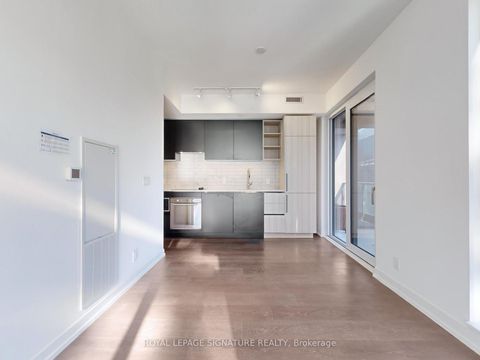 Photo 6 at 4805 - 55 Mercer Street, Waterfront Communities C1, Toronto