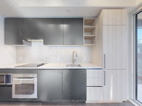 Photo 8 at 4805 - 55 Mercer Street, Waterfront Communities C1, Toronto