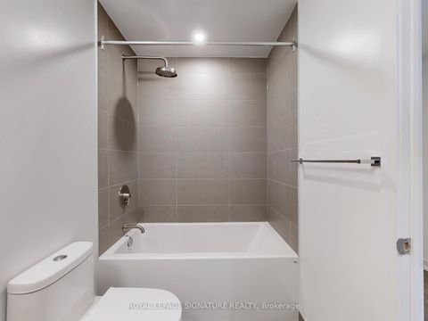 Photo 16 at 4805 - 55 Mercer Street, Waterfront Communities C1, Toronto