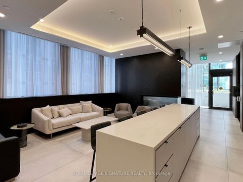 Photo 32 at 4805 - 55 Mercer Street, Waterfront Communities C1, Toronto