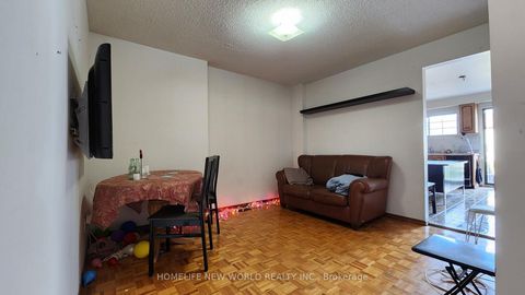 Photo 8 at 146 Wolseley Street, Bellwoods, Toronto