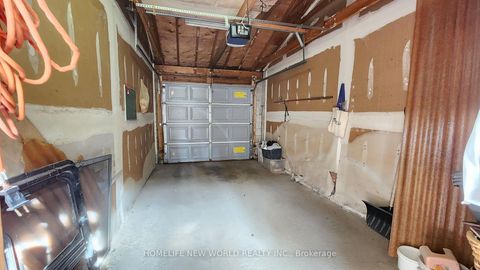 Photo 24 at 146 Wolseley Street, Bellwoods, Toronto
