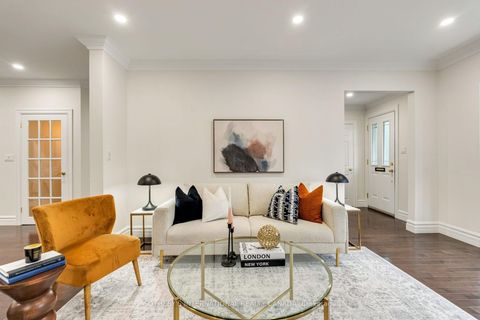 Photo 8 at 122 Brentcliffe Road, Leaside, Toronto