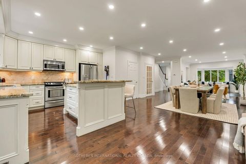 Photo 10 at 122 Brentcliffe Road, Leaside, Toronto