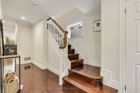 Photo 16 at 122 Brentcliffe Road, Leaside, Toronto