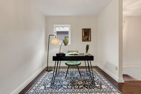 Photo 18 at 122 Brentcliffe Road, Leaside, Toronto