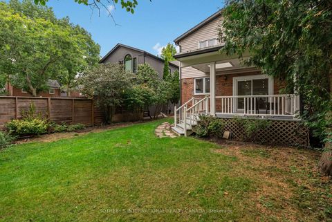 Photo 42 at 122 Brentcliffe Road, Leaside, Toronto