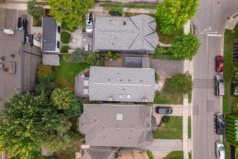 Photo 46 at 122 Brentcliffe Road, Leaside, Toronto