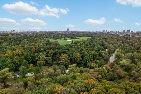 Photo 48 at 122 Brentcliffe Road, Leaside, Toronto