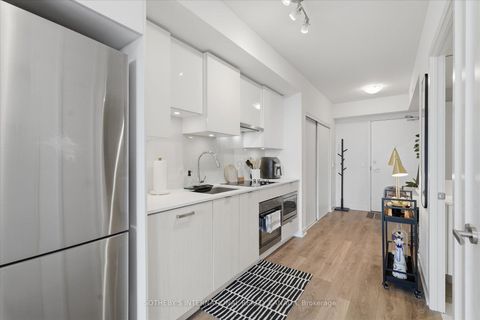 Photo 7 at 2307 - 195 Redpath Avenue, Mount Pleasant West, Toronto
