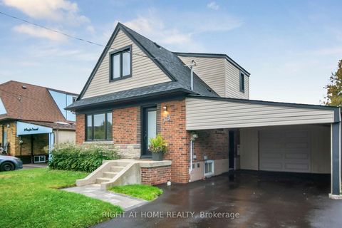 Photo 2 at 19 Flempton Crescent, Ionview, Toronto
