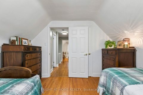 Photo 22 at 19 Flempton Crescent, Ionview, Toronto