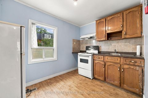 Photo 17 at 15 Lumbervale Avenue, Dufferin Grove, Toronto