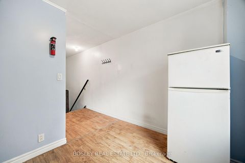 Photo 18 at 15 Lumbervale Avenue, Dufferin Grove, Toronto