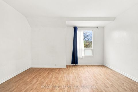 Photo 28 at 15 Lumbervale Avenue, Dufferin Grove, Toronto