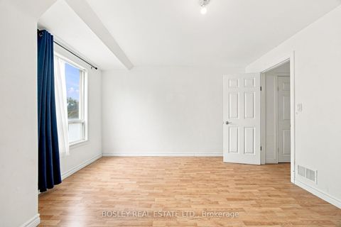 Photo 32 at 15 Lumbervale Avenue, Dufferin Grove, Toronto