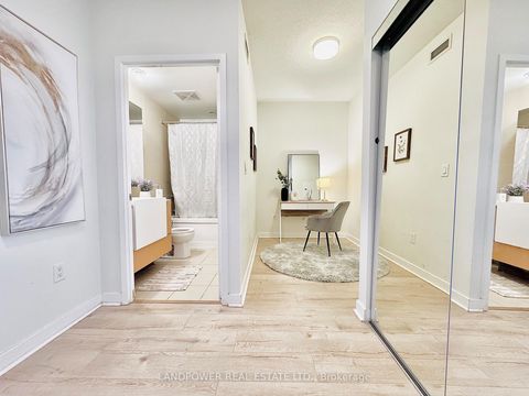 Photo 22 at 3807 - 21 Iceboat Terrace, Waterfront Communities C1, Toronto