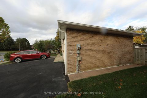 Photo 2 at 271 John Tabor Trail, Malvern, Toronto