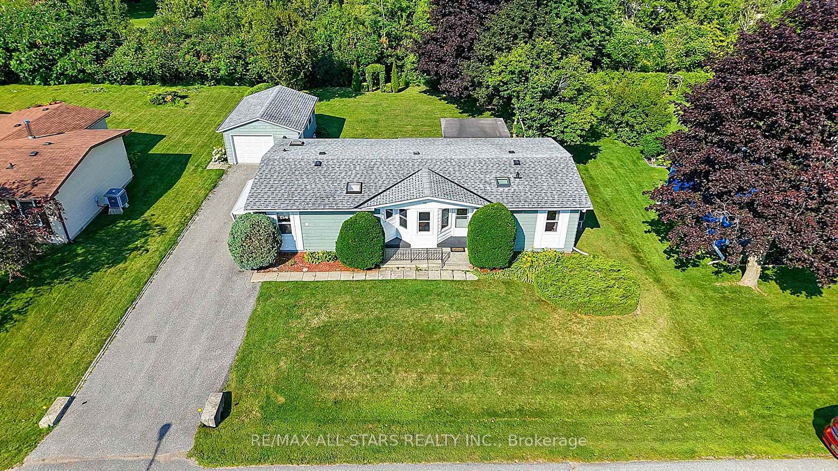 30 Damsel Circle, Sutton & Jackson
