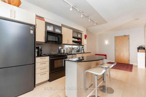 Photo 4 at M04 - 350 Wellington Street W, Waterfront Communities C1, Toronto