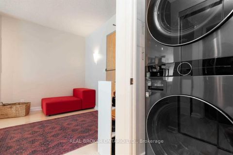 Photo 10 at M04 - 350 Wellington Street W, Waterfront Communities C1, Toronto
