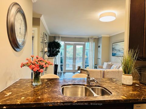 Photo 5 at 515 - 2855 Bloor Street W, Queensway, Toronto