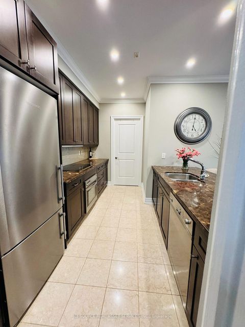 Photo 7 at 515 - 2855 Bloor Street W, Queensway, Toronto