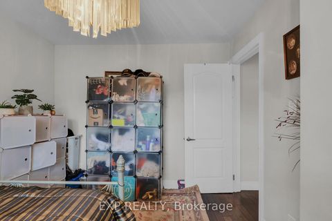 Photo 19 at 593A Scarlett Road N, Humber Heights, Toronto