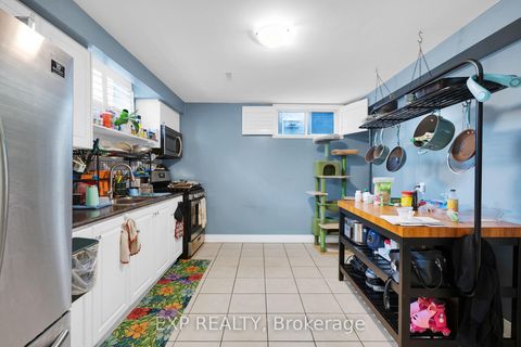 Photo 29 at 593A Scarlett Road N, Humber Heights, Toronto