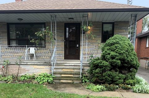 Photo 1 at 41 Stanmills Road, City Centre West, Toronto