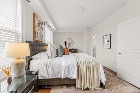 Photo 24 at 34 Fairhead Mews, Danforth, Toronto