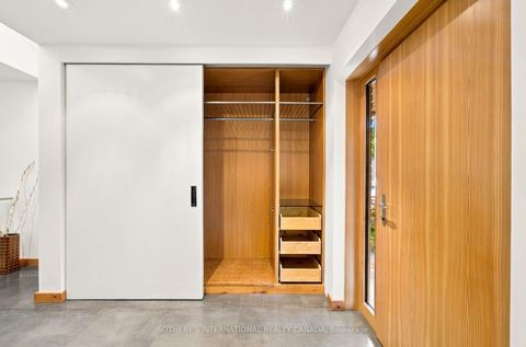 Photo 12 at 16 Sunnybrook Road, Swansea, Toronto